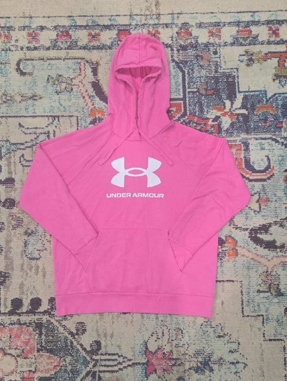 Under Armour Rival Fleece Pink Hoodie Women’s Size Large Cozy Athletic Pullover.
